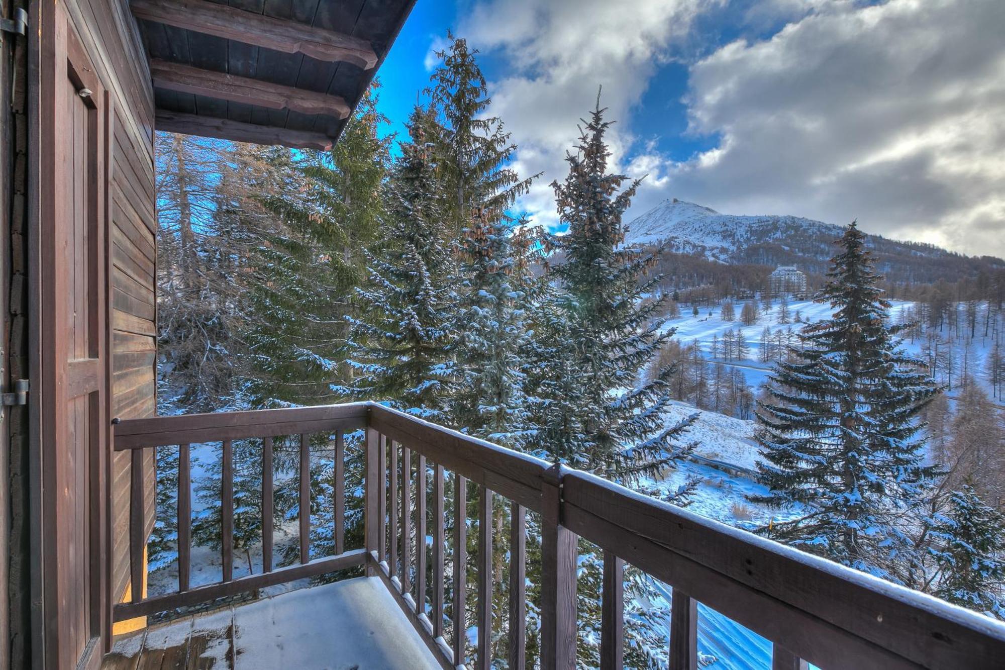 Belvedere Apartments - Happy Rentals Сестрієре Екстер'єр фото